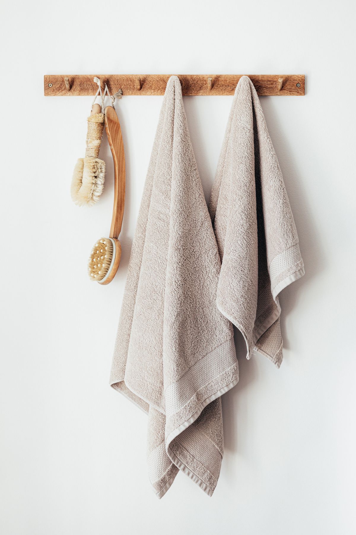 Spa towels at Master Nails Salon